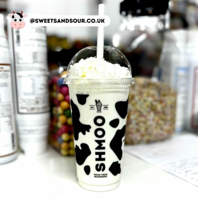 @sweetsandsour.co.uk are serving up some sweet treats with Shmoo 🍦🐮
Don't forget to tag us in your Shmoo pics!
-
#Shmoo #shmoomilkshakes #thickmilkshakes #thickshakes #freakshakes #shmoothickshakes #milkshakeseason